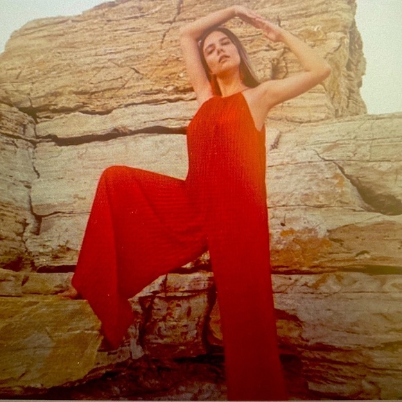 Zara Oversized Red Pleated Jumpsuit Small